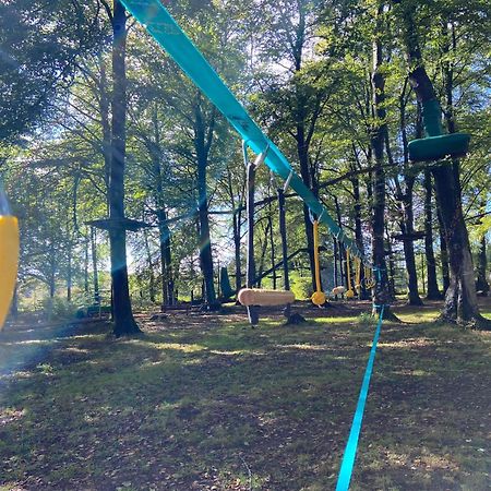 L'étape en forêt Saint-Sever-Calvados Exterior foto
